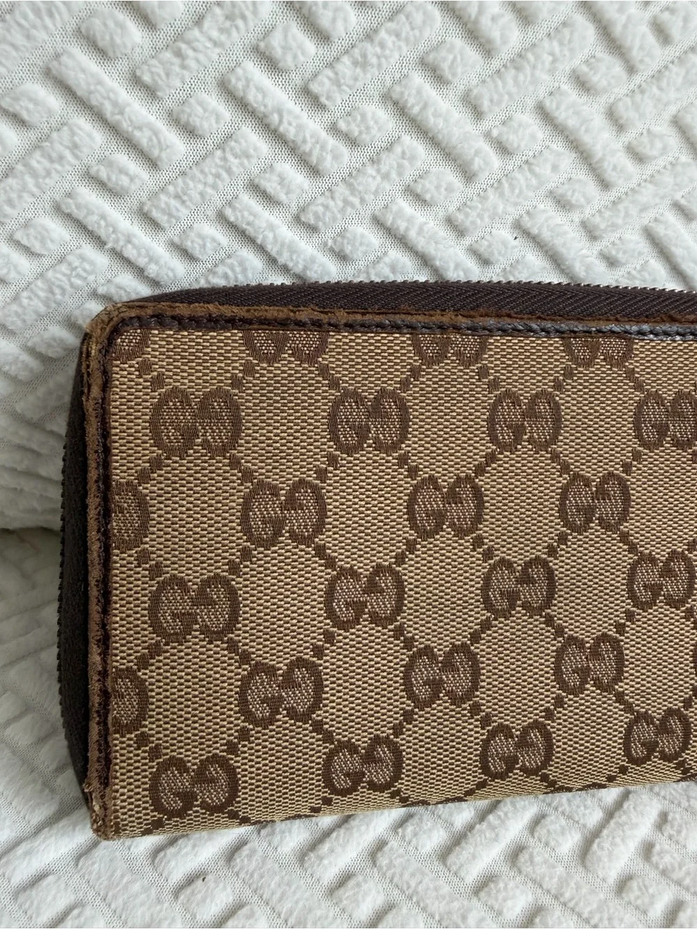 Gucci Tan/Brown GG Canvas Zip Wallet